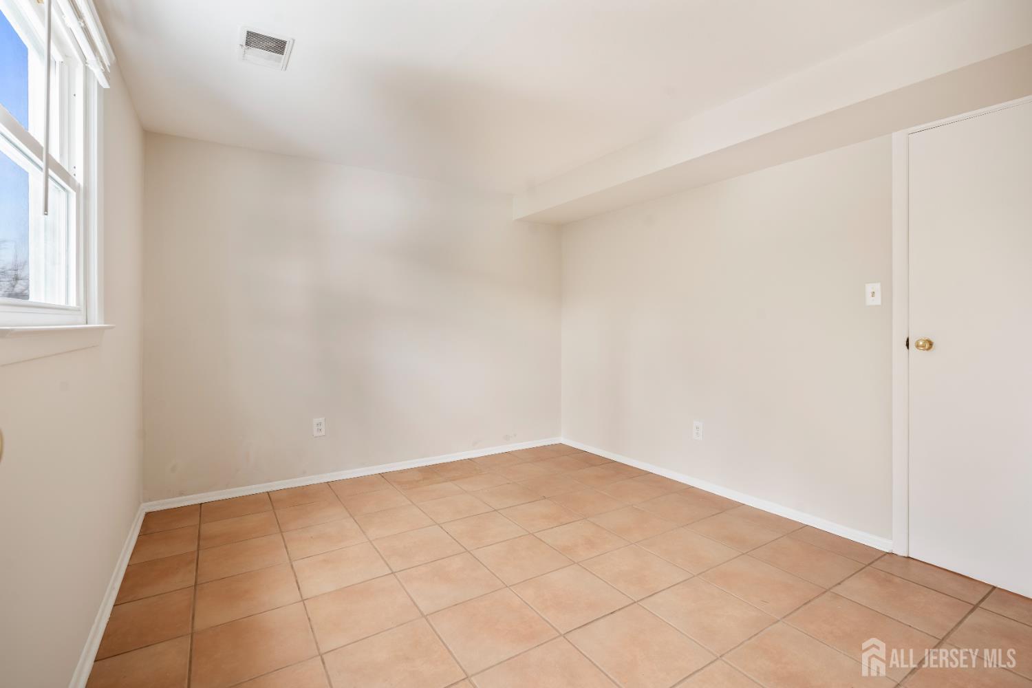 17 Sherry Road, East Brunswick, NJ, 08816 image 23