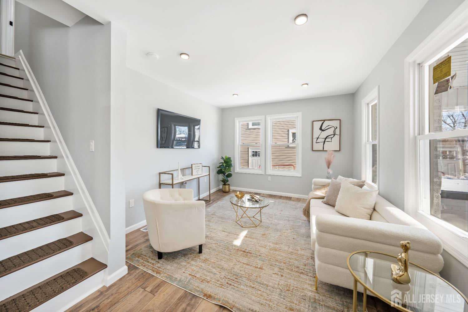 720 Bordentown Avenue Image 4