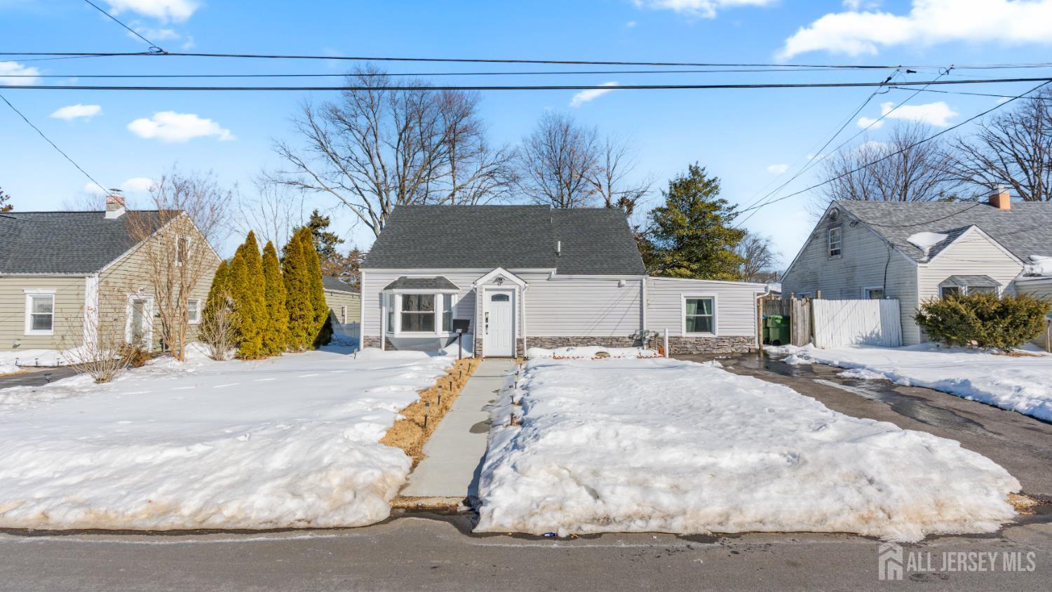 47 Hillcrest Avenue, Edison, NJ, 08817