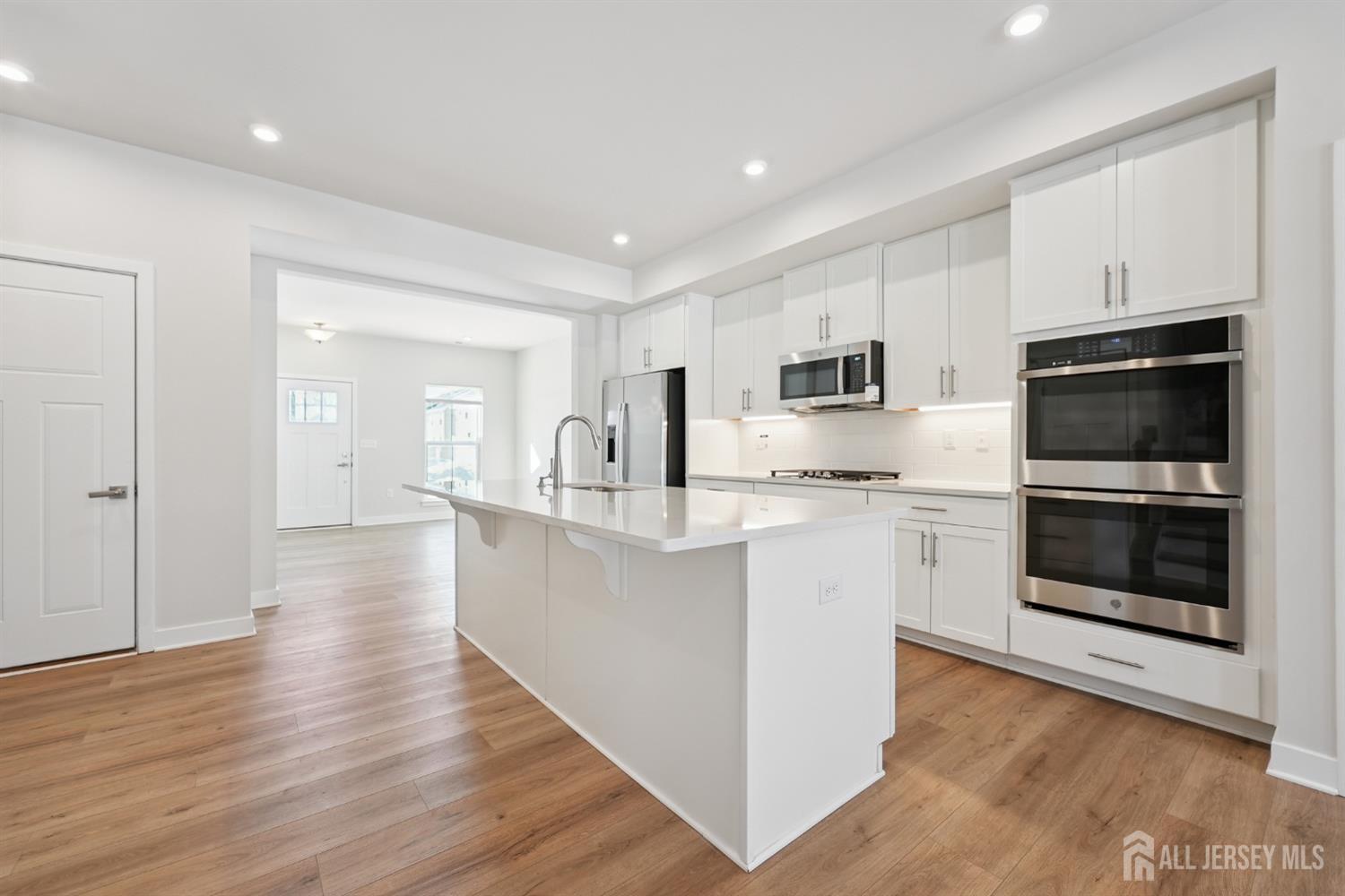 20 Owen Court, Franklin Twsp, NJ, 08873 image 24