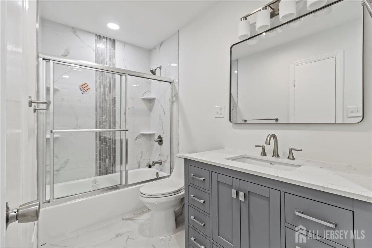 376 New Brunswick Avenue, East Brunswick, NJ, 08816 image 18