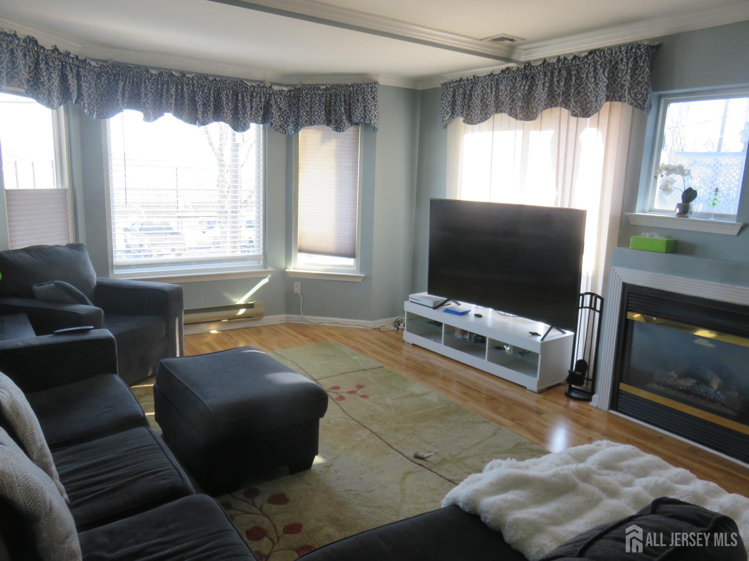 265 Front Street Image 5