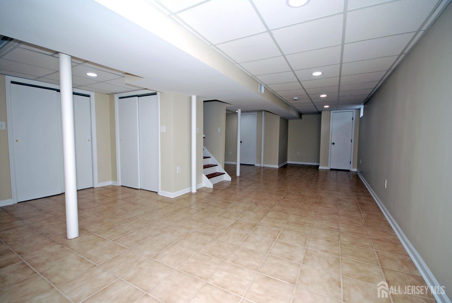 824 Drake Avenue, Middlesex, NJ, 08846 image 14