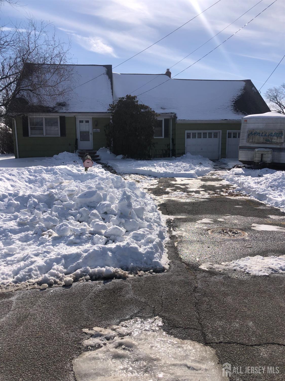 24 Magee Road Image 2