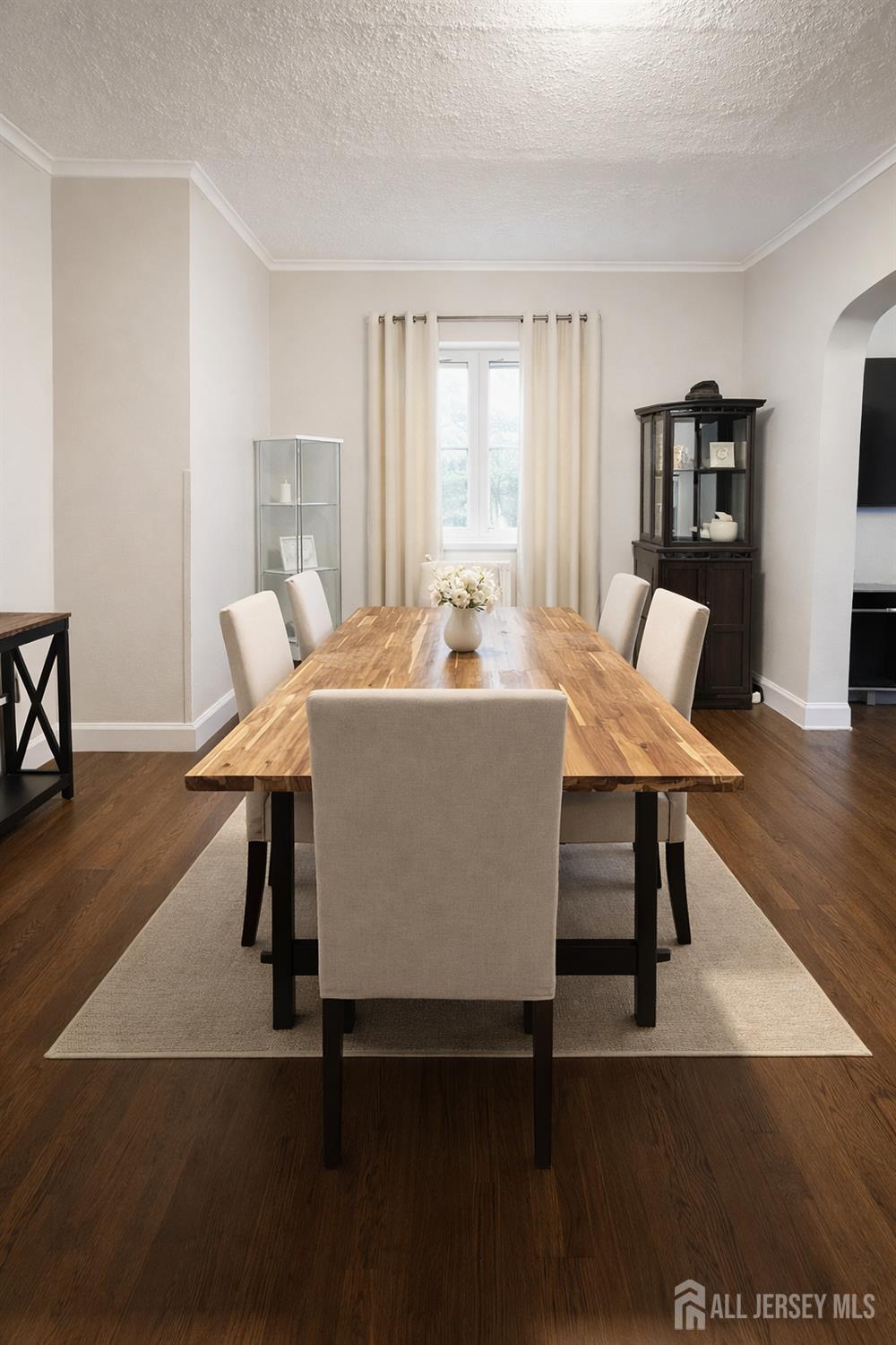 252 Clark Place Image 5