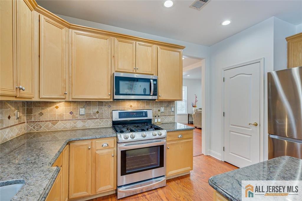 53 Kelly Way, South Brunswick, NJ, 08852 image 18