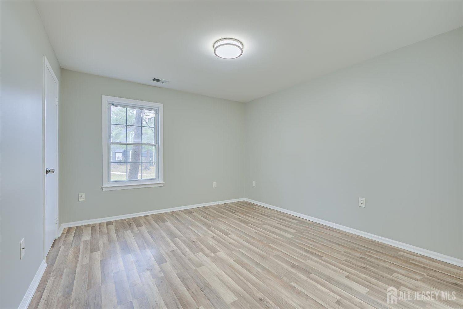 138 pennsylvania Way, North Brunswick, NJ, 08902 image 11