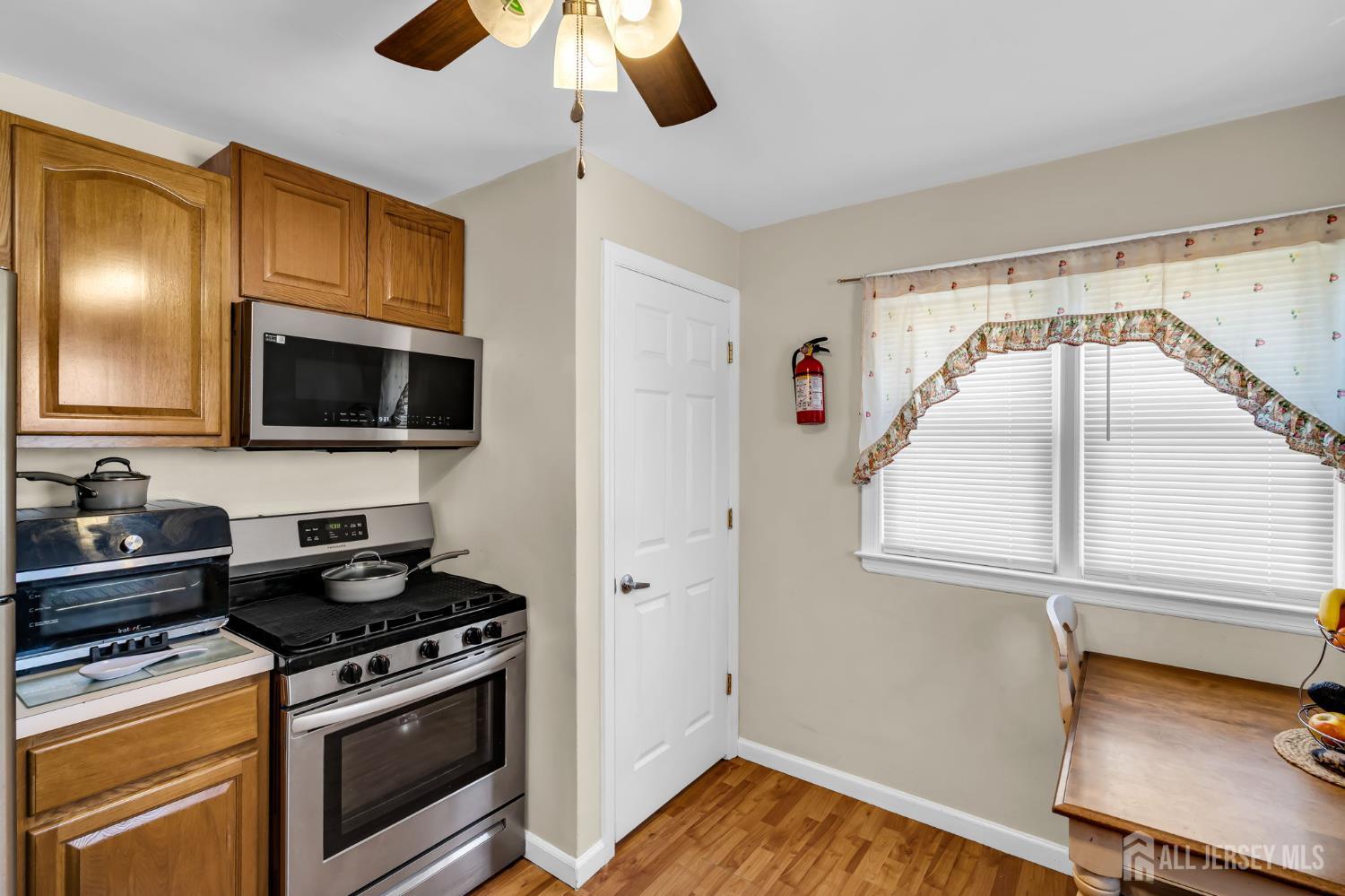 3181 woodbridge Avenue, Edison, NJ, 08831 image 10