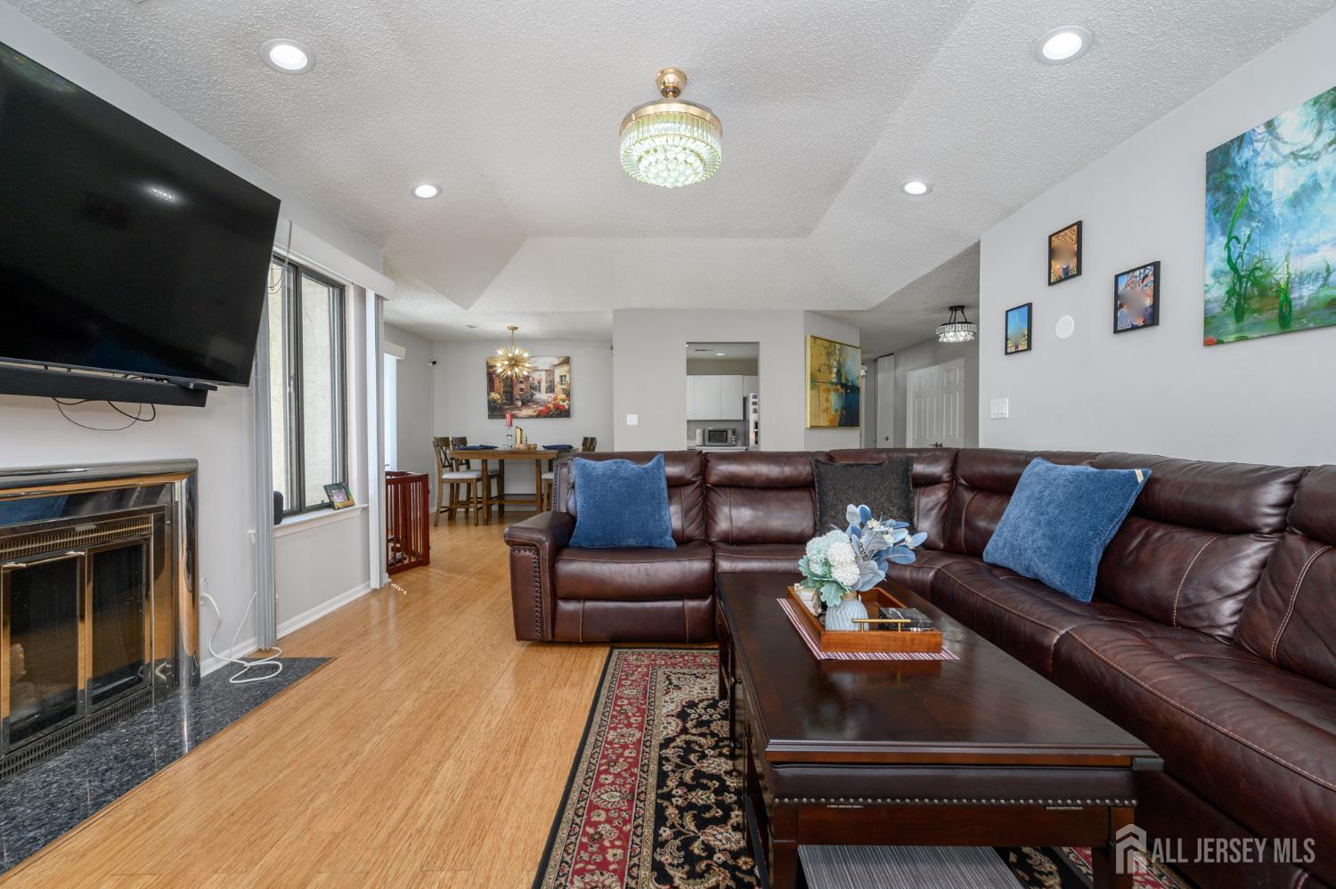 35 Carriage Place, Edison, NJ, 08820 image 15