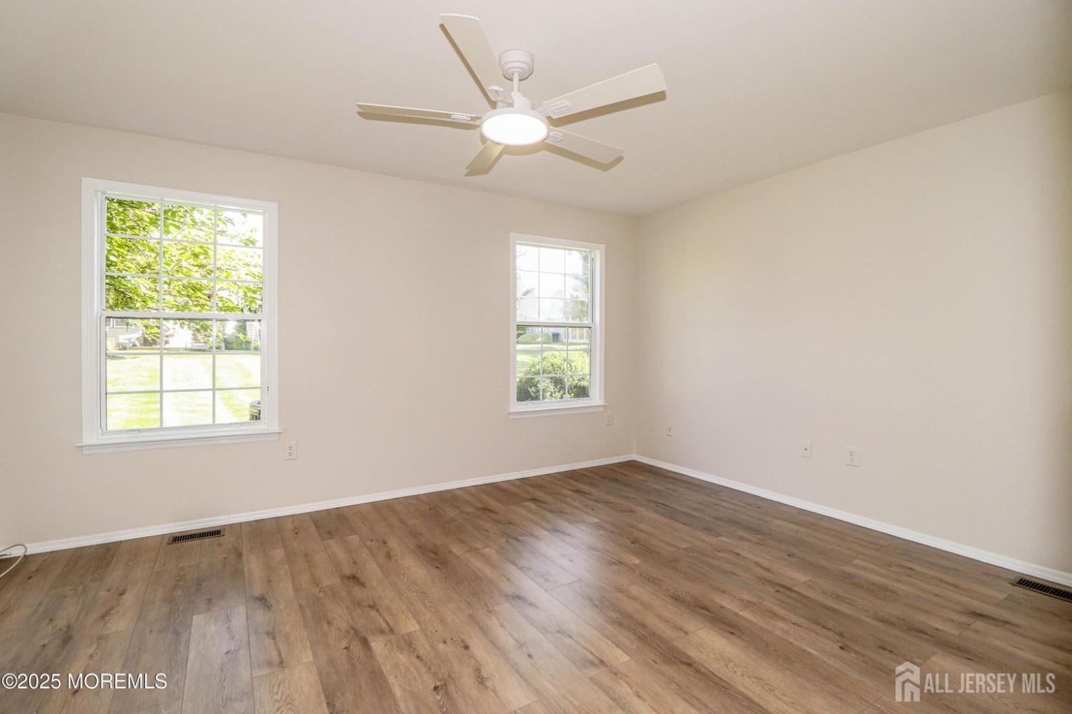 8 Benjamin Franklin Drive, Monroe, NJ, 08831 image 17