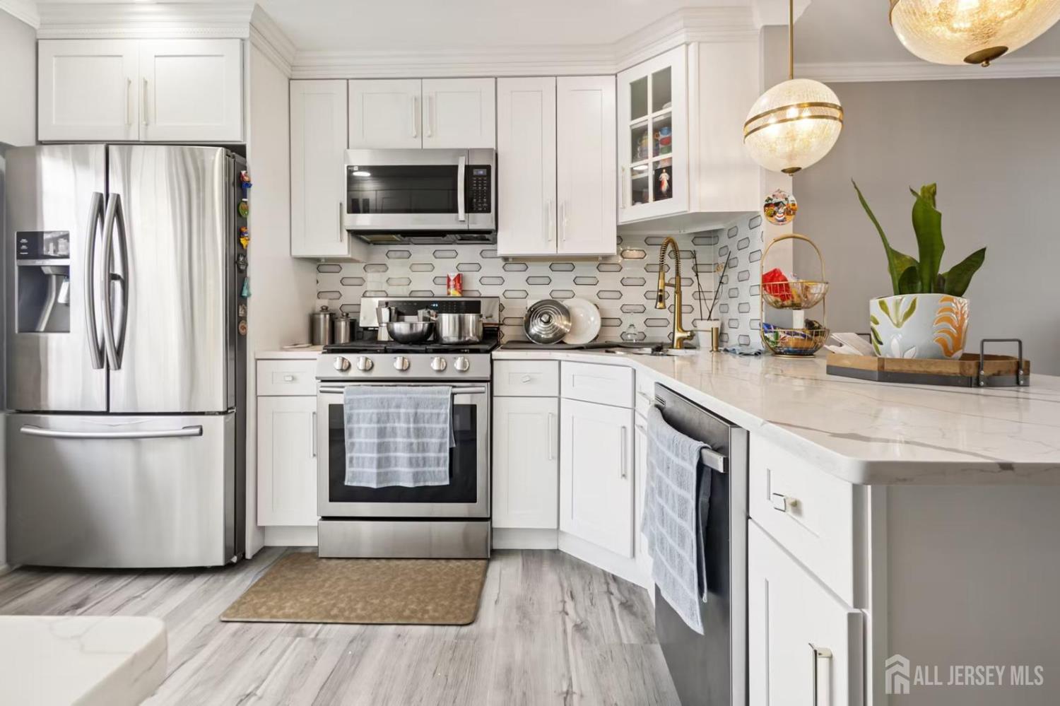 124 lawrence Street Image 5