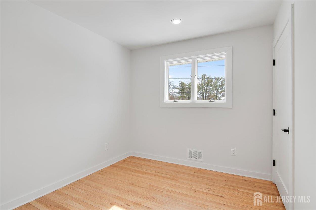 4 Seymour Terrace, Piscataway, NJ, 08854 image 16