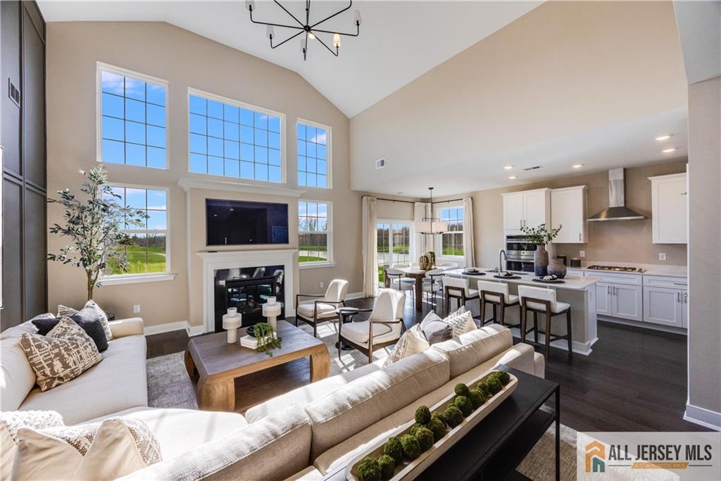 100 Fillmore Drive Image 2