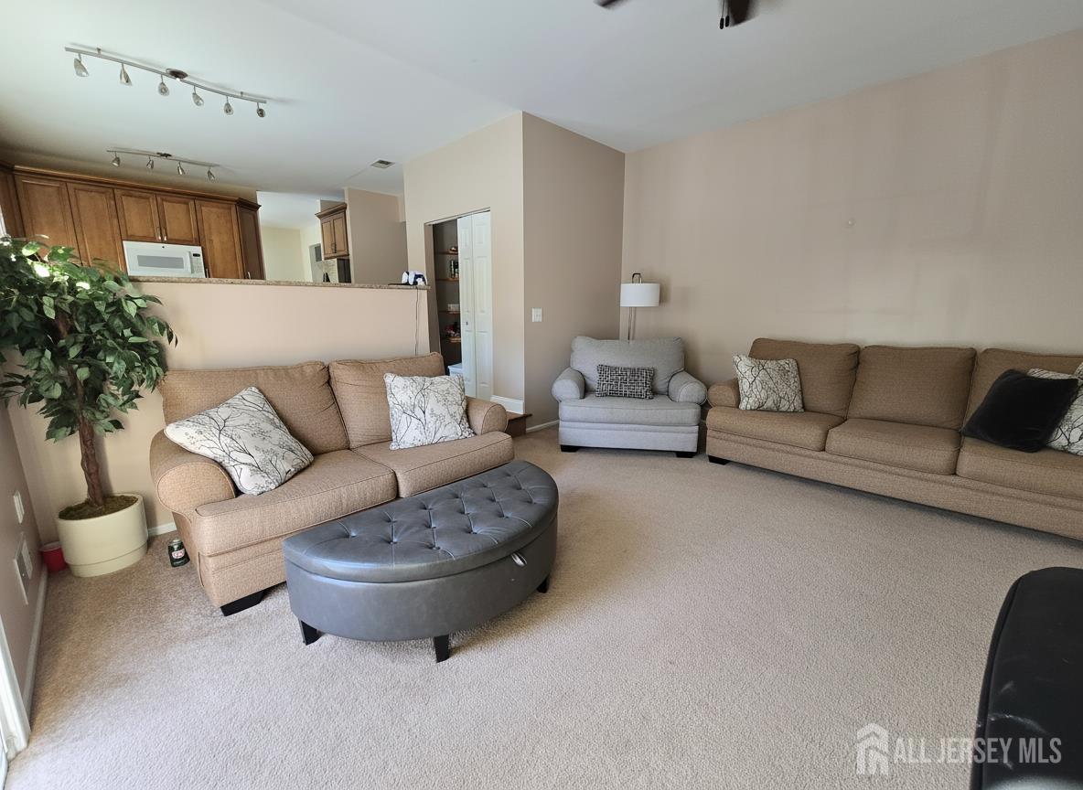 4 Castle Court, Somerville, NJ, 08873 image 12