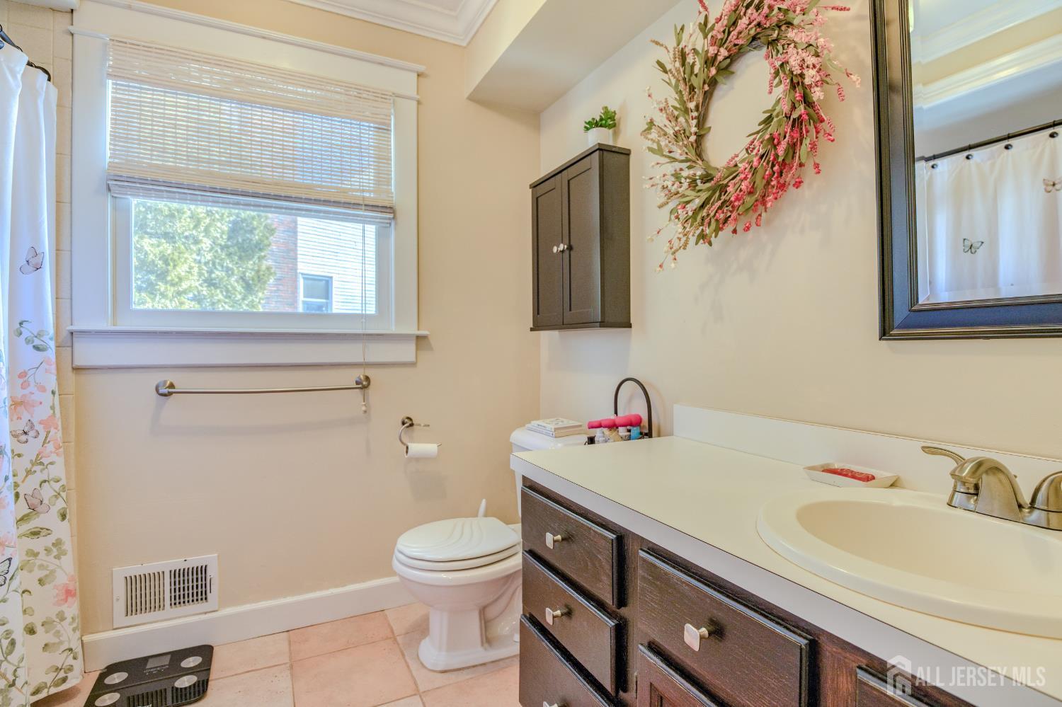 11 Shady Glen Drive, North Brunswick, NJ, 08902 image 33