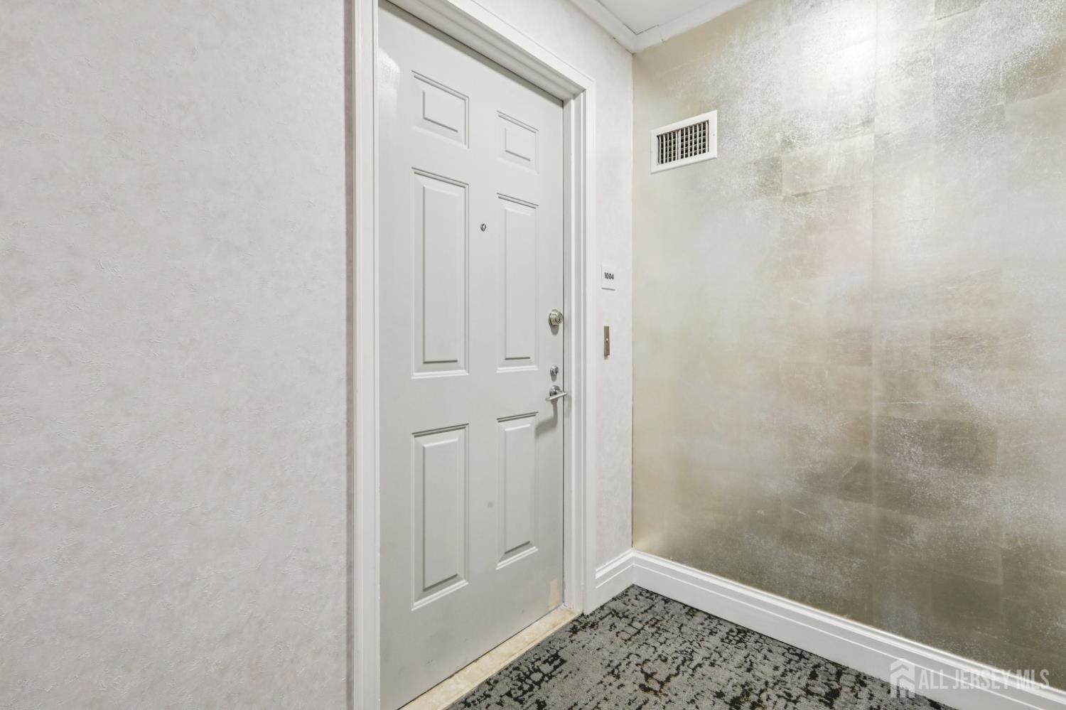 1 Spring Street 1004 Image 5