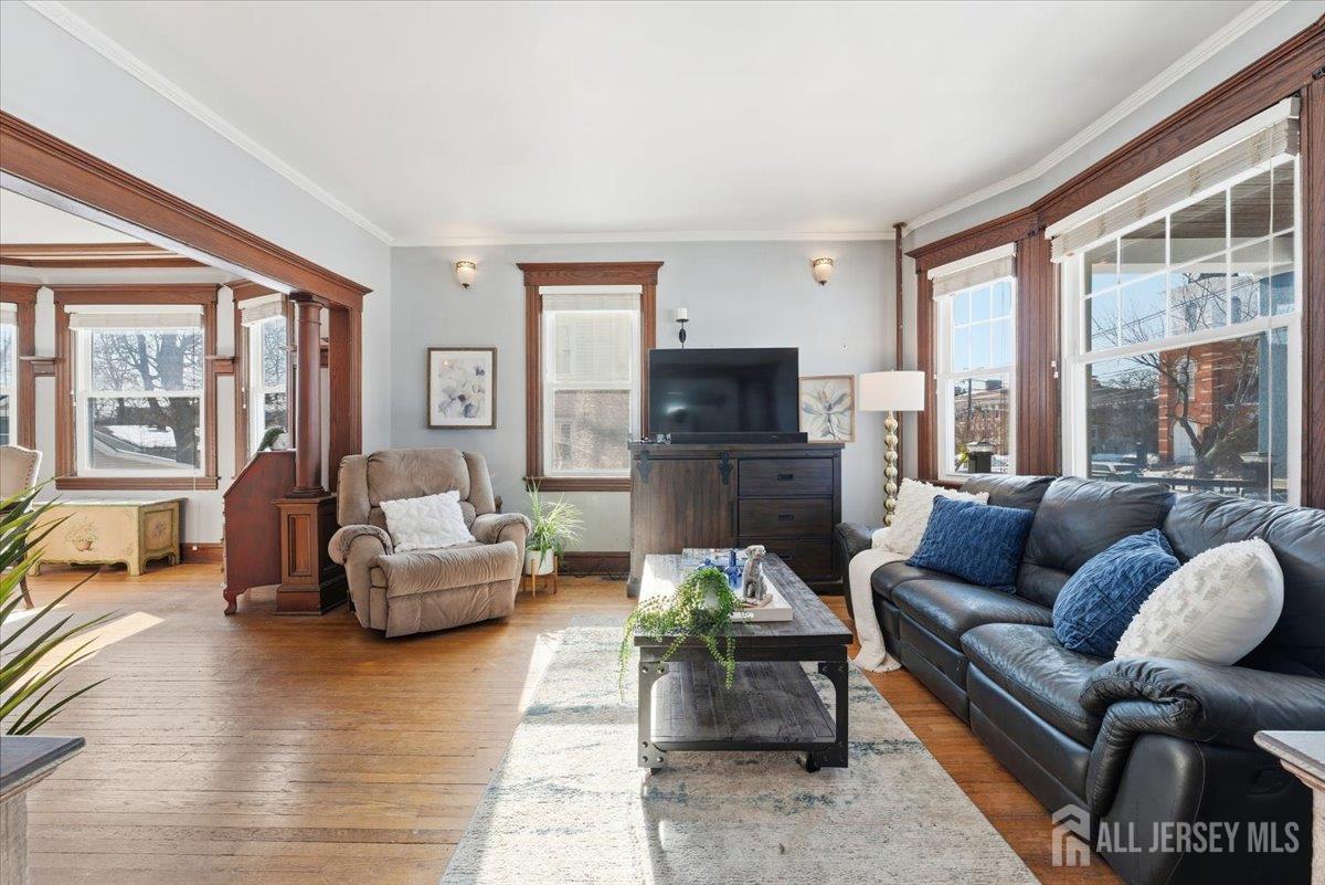 554 Barron Avenue Image 5