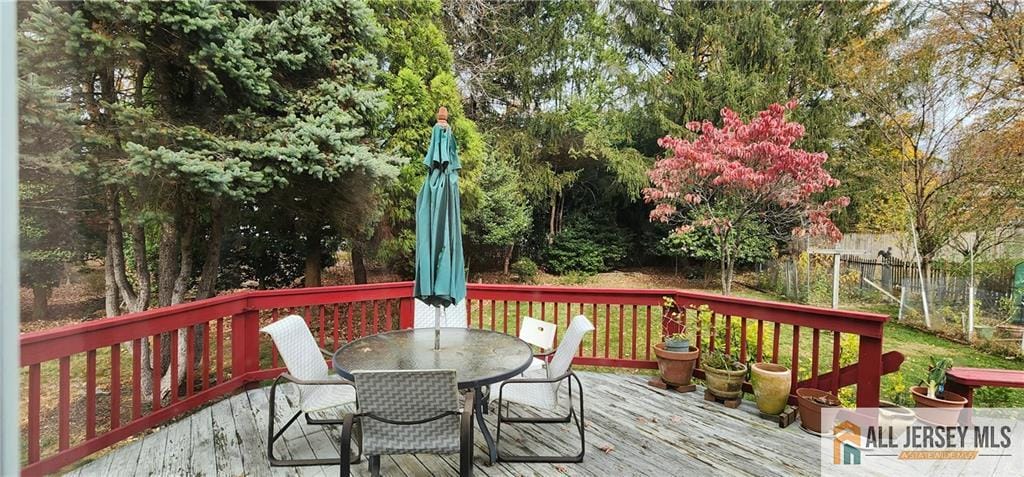 10 North Drive Image 5