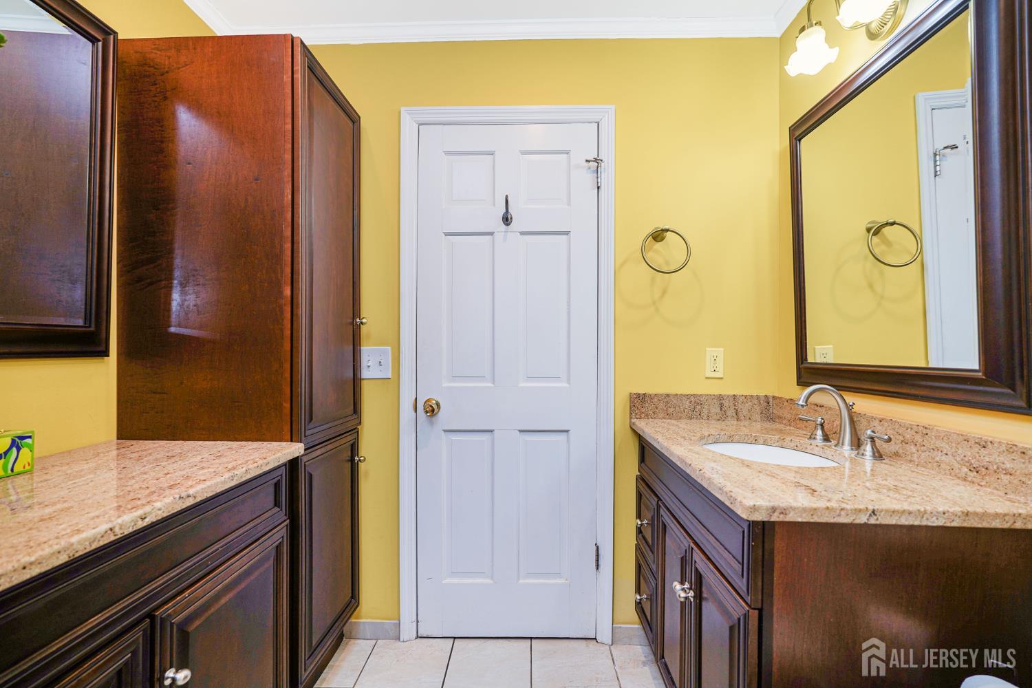 38 Longfellow Drive, Colonia, NJ, 07067 image 8