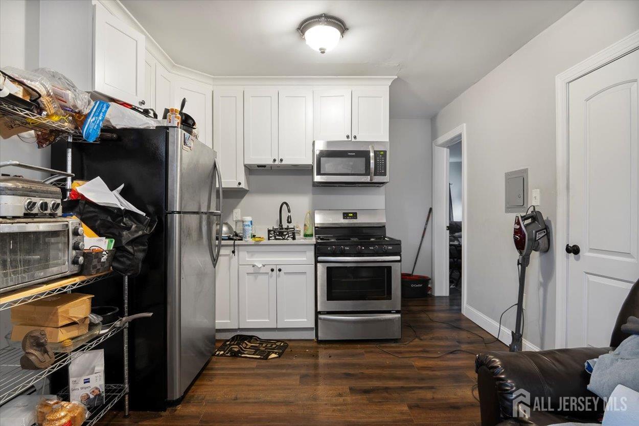 111 Center Street, Metuchen, NJ, 08840 image 17