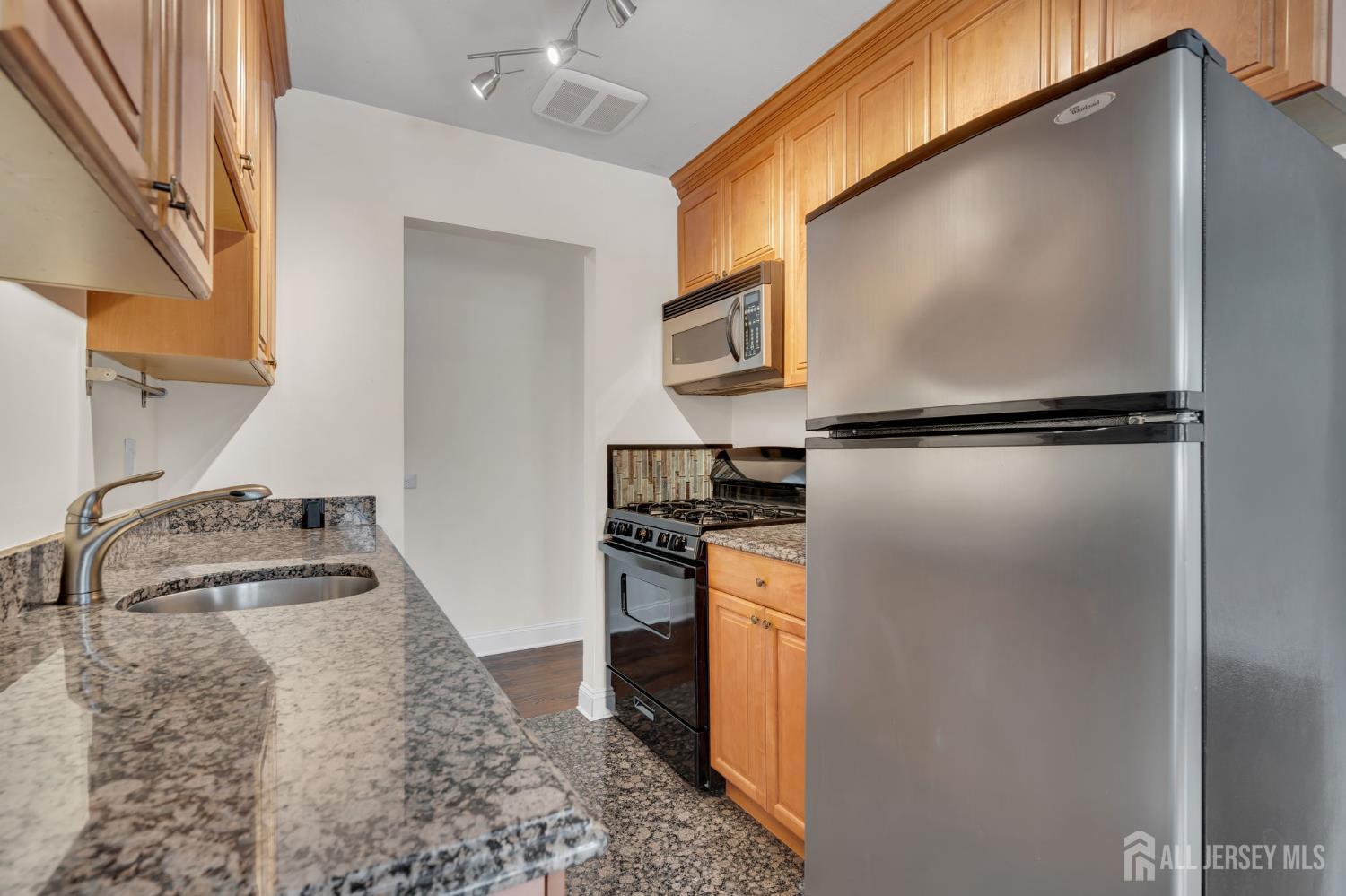 26 Windsor Terrace E, Freehold, NJ, 07728 image 14