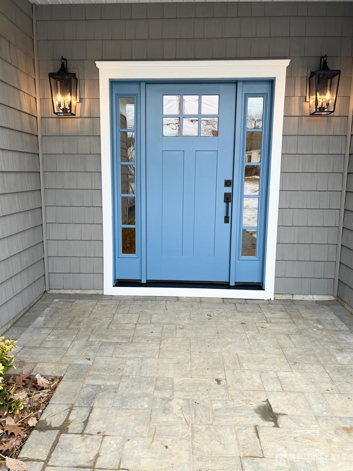 10-1/2 Johnson Avenue Image 2