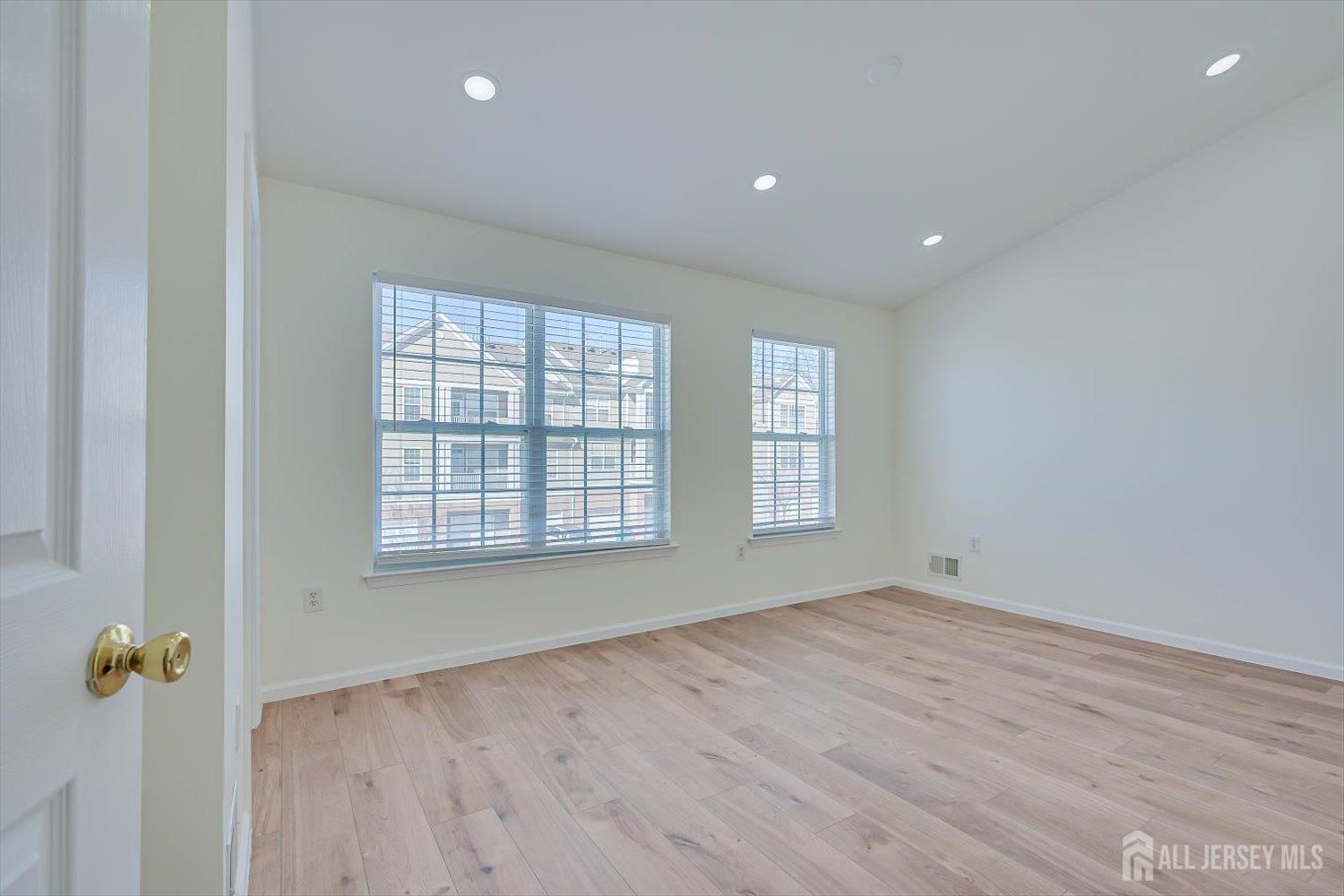 3 Kosmoski Terrace, Sayreville, NJ, 08859 image 28