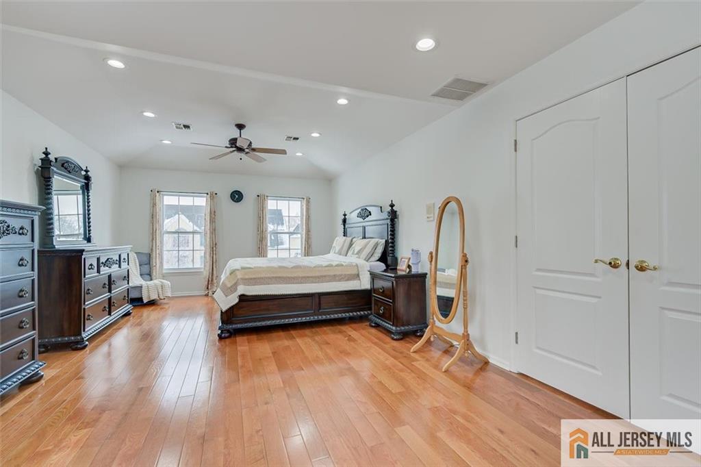 53 Kelly Way, South Brunswick, NJ, 08852 image 32