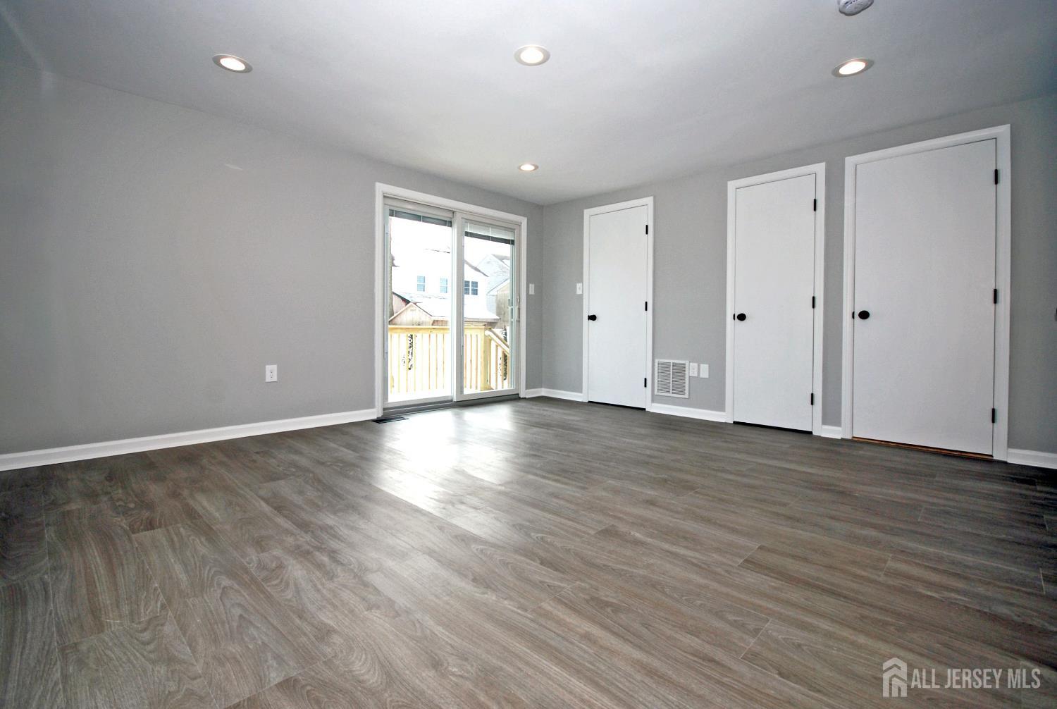 824 Drake Avenue, Middlesex, NJ, 08846 image 26