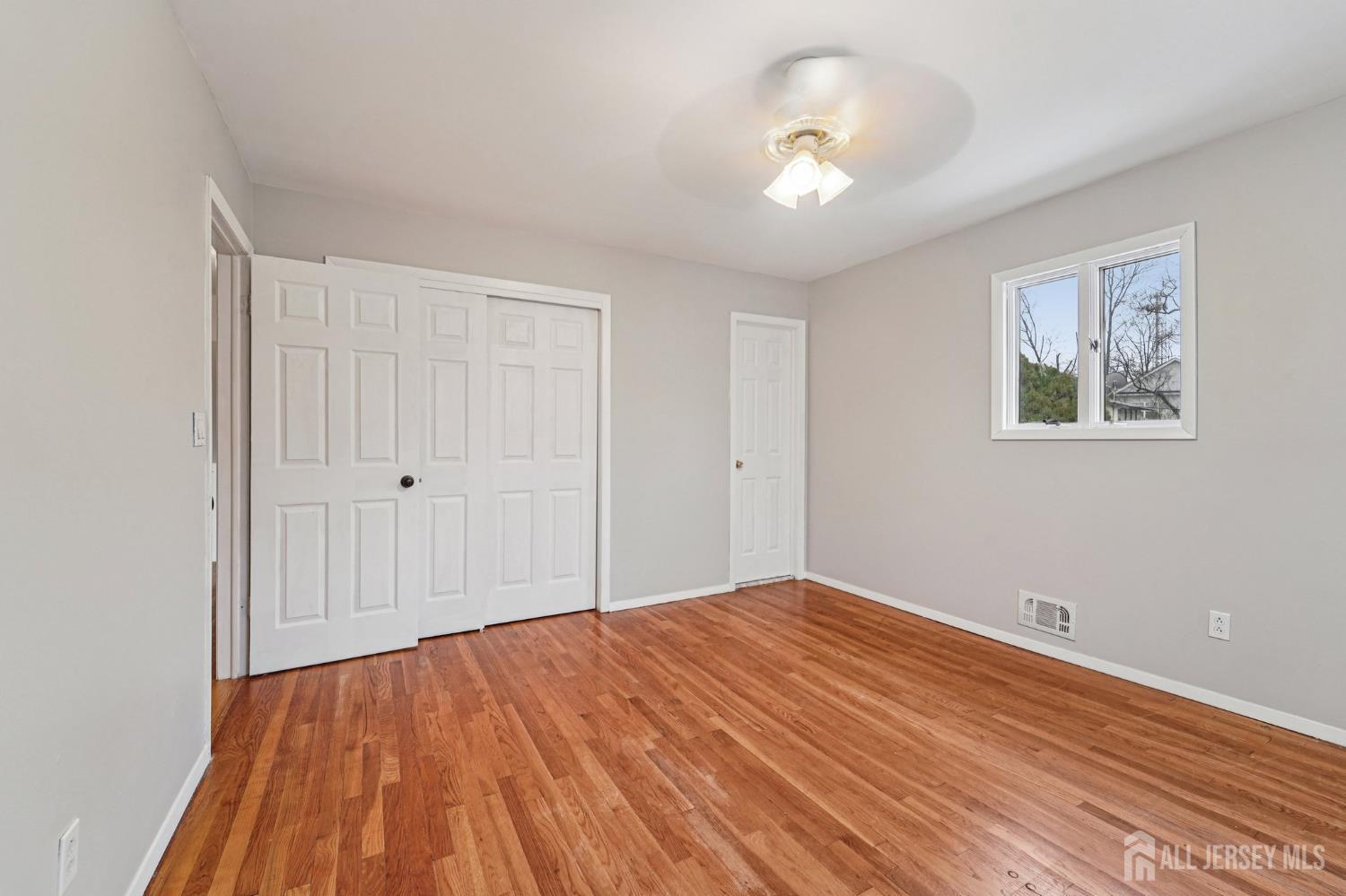 32 Waverly Dr, West Drive, Middlesex, NJ, 08817 image 31