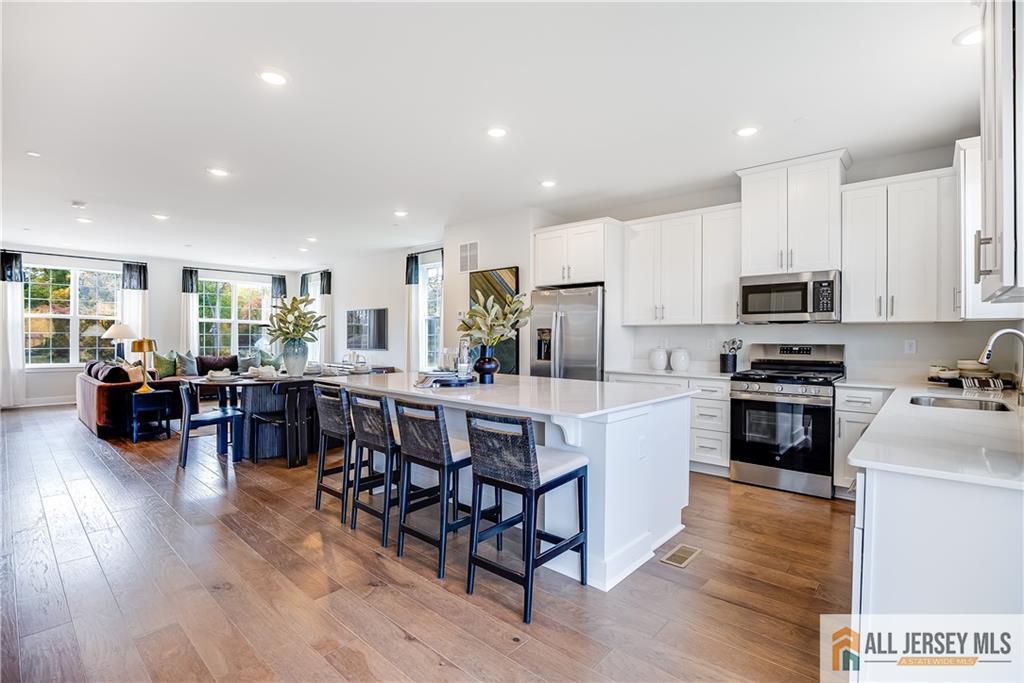 102 Fred Clark Drive Image 2