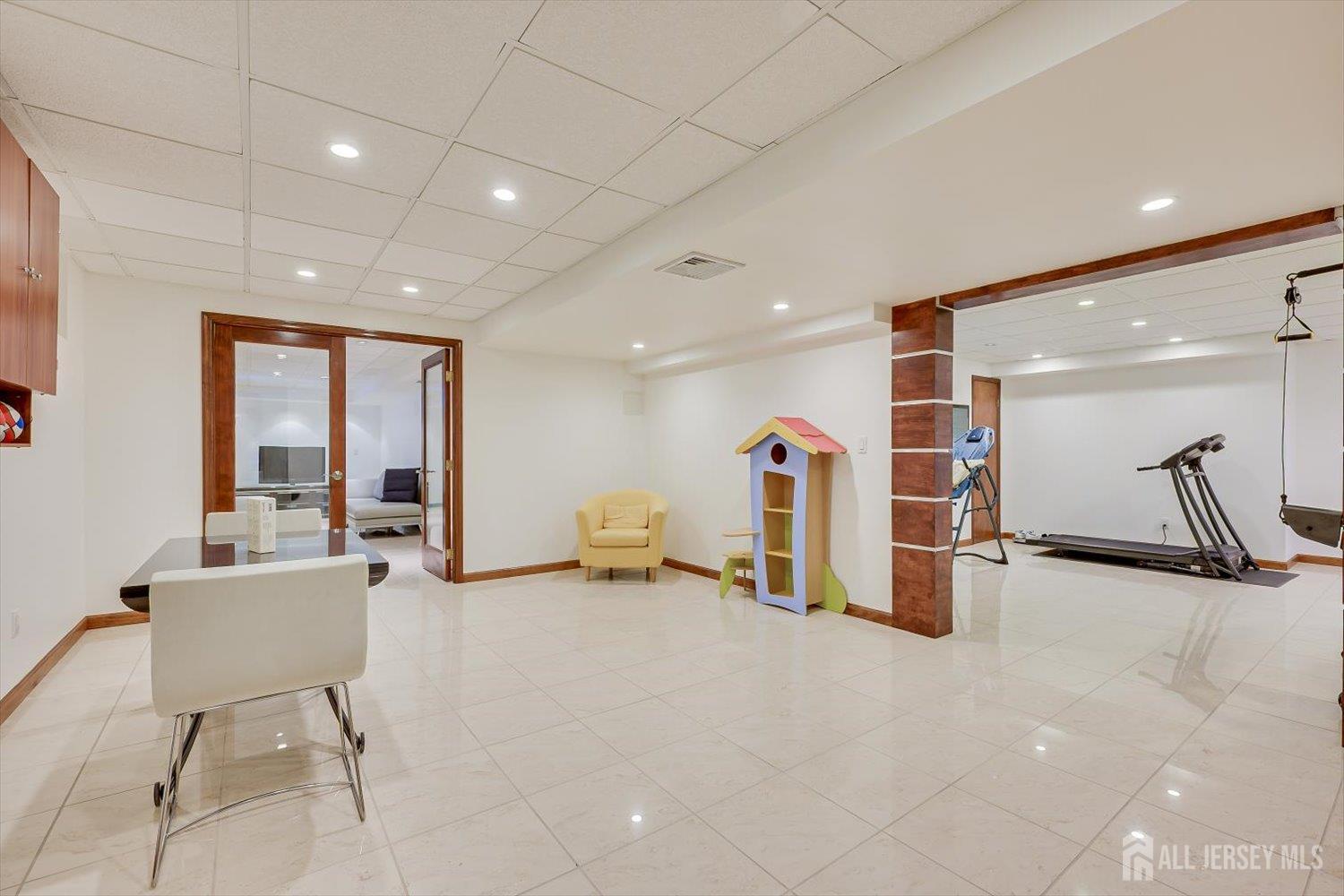 37 Jernee Drive, East Brunswick, NJ, 08816 image 75