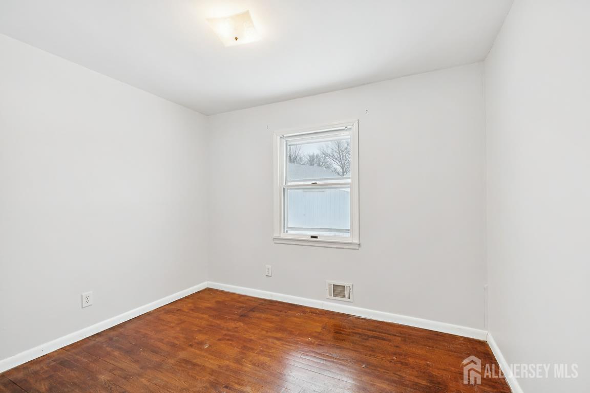 95 J F Kennedy Drive, Milltown, NJ, 08850 image 16