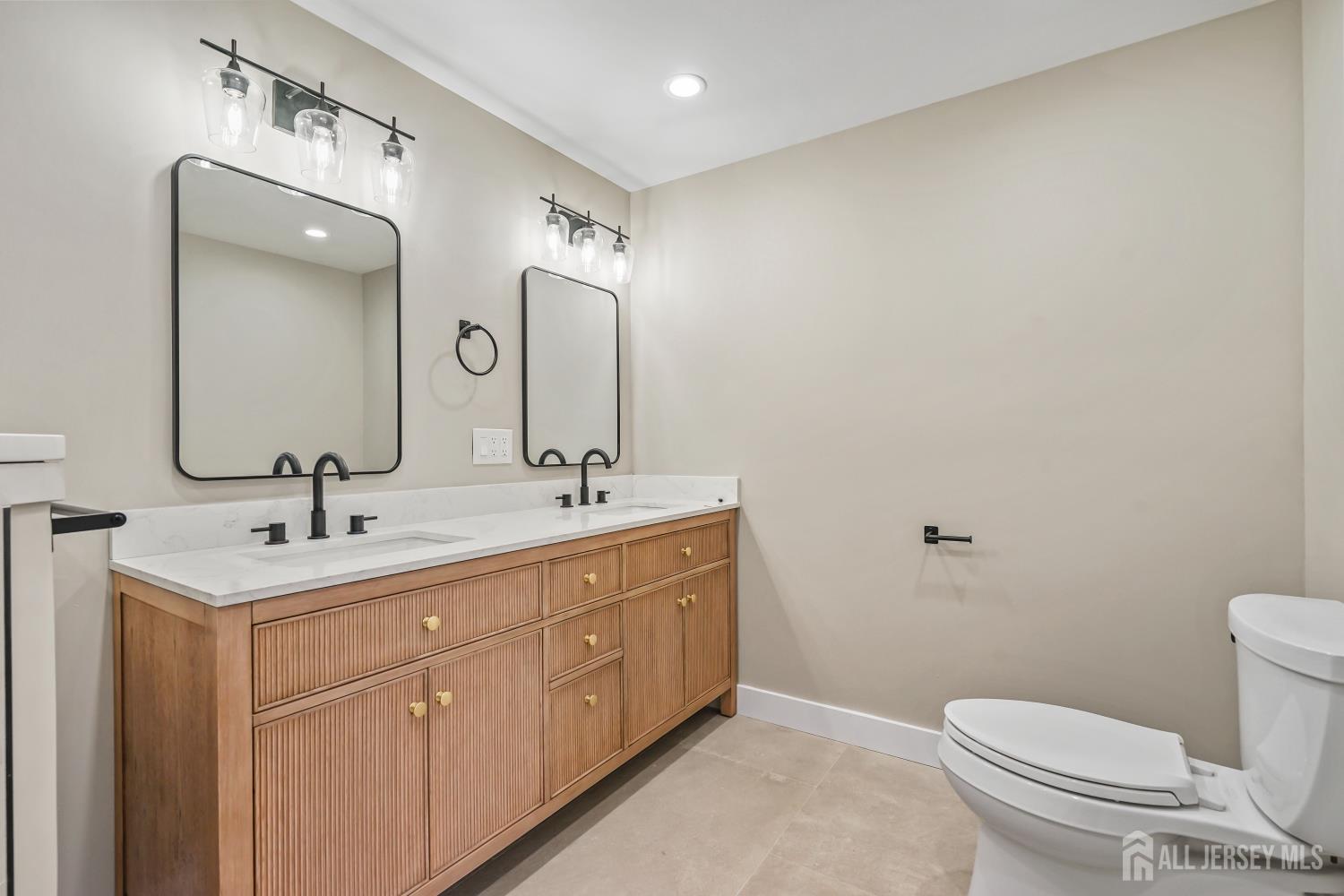 820 front Street, Dunellen, NJ, 08812 image 21