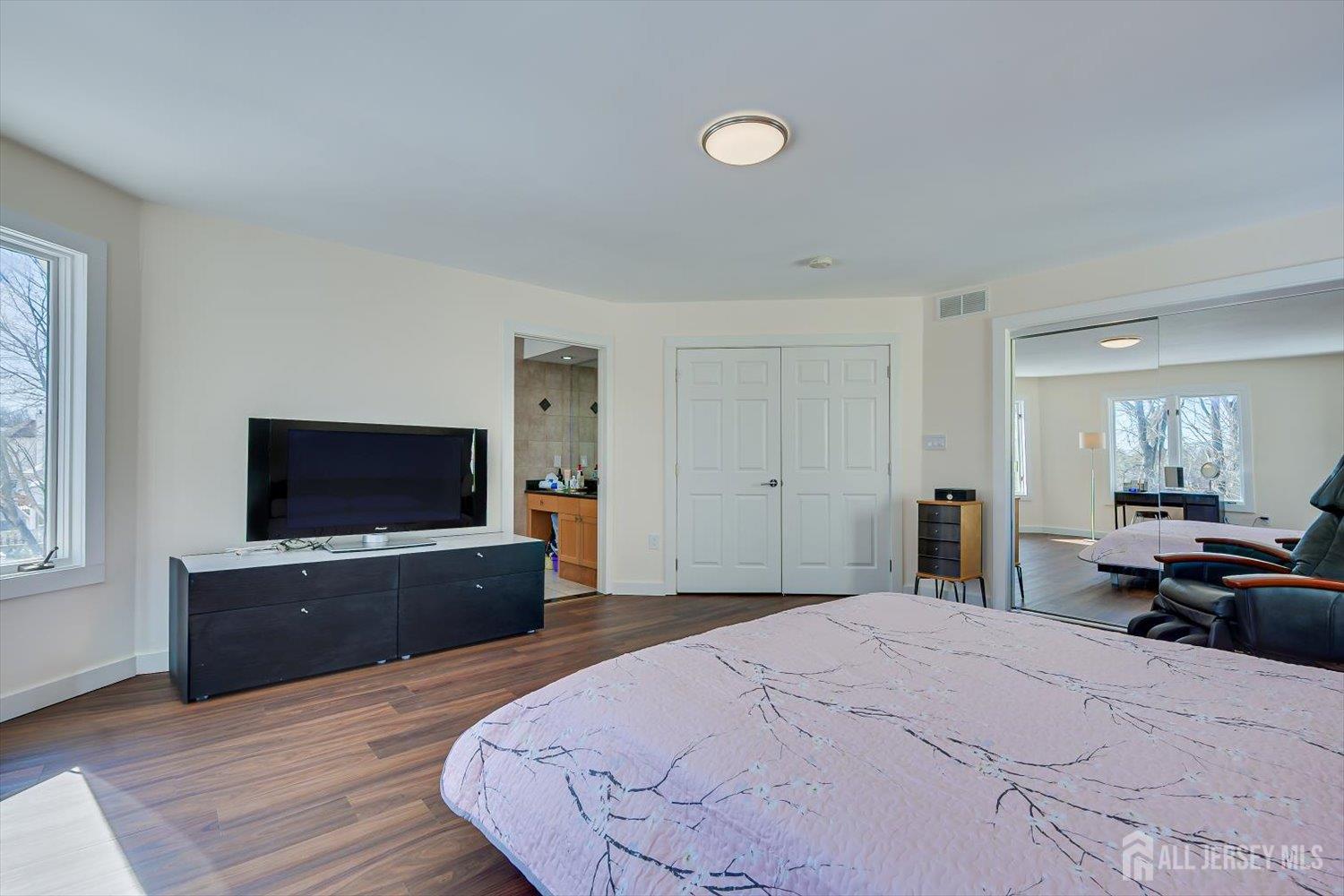 37 Jernee Drive, East Brunswick, NJ, 08816 image 53