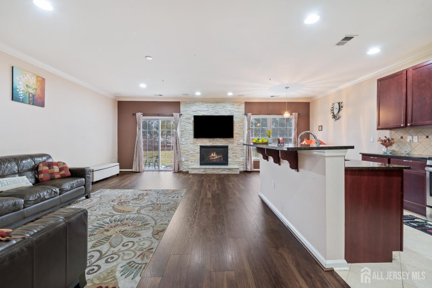 66 Morgan Way, Monroe, NJ, 08831 image 11