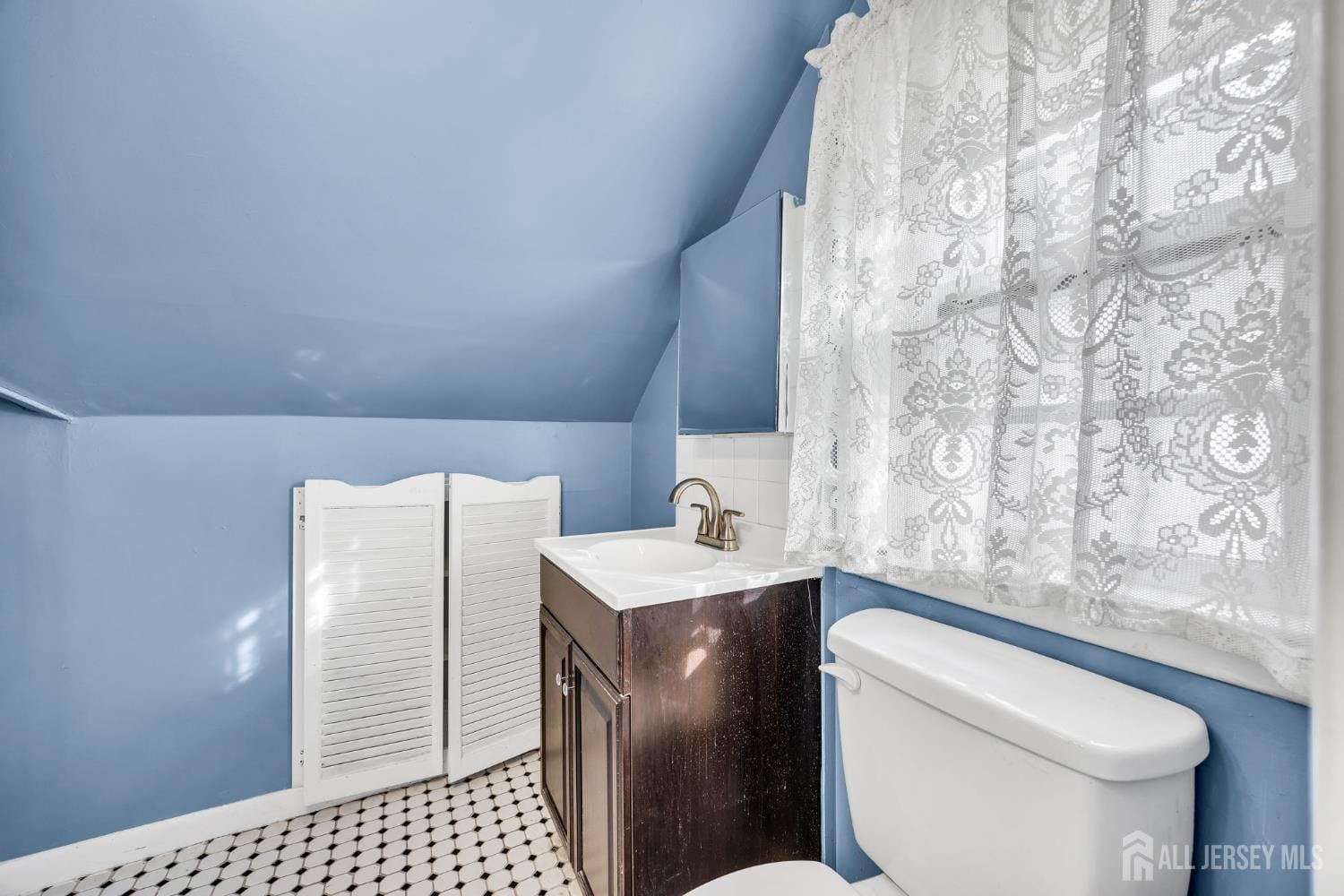 16 Sharot Street, Carteret, NJ, 07008 image 18