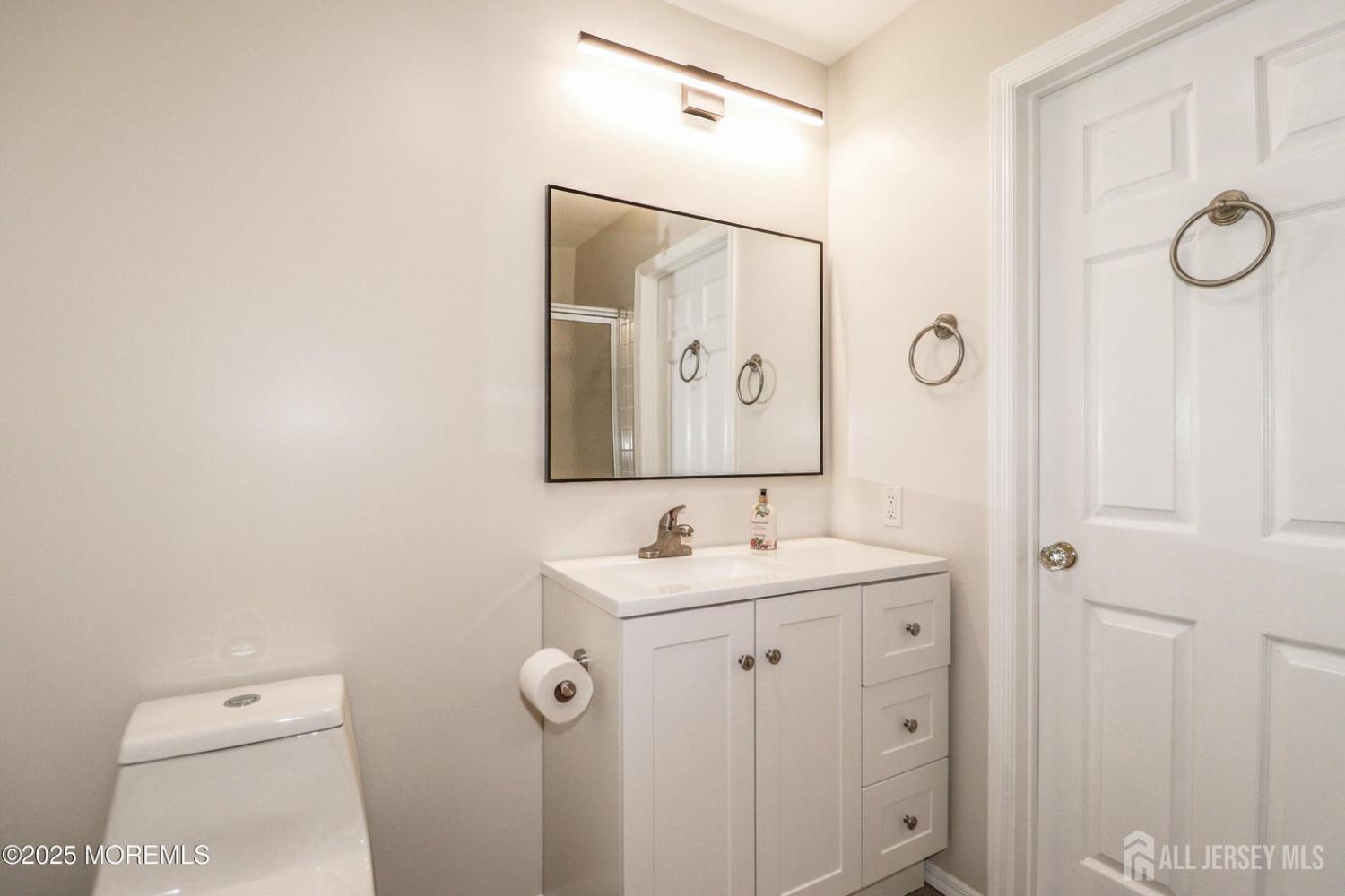 8 Benjamin Franklin Drive, Monroe, NJ, 08831 image 22