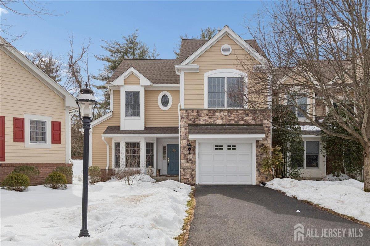 45 Hedge Row Road, Plainsboro, NJ, 08540