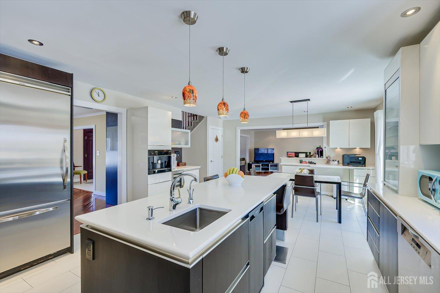 37 Jernee Drive, East Brunswick, NJ, 08816 image 30