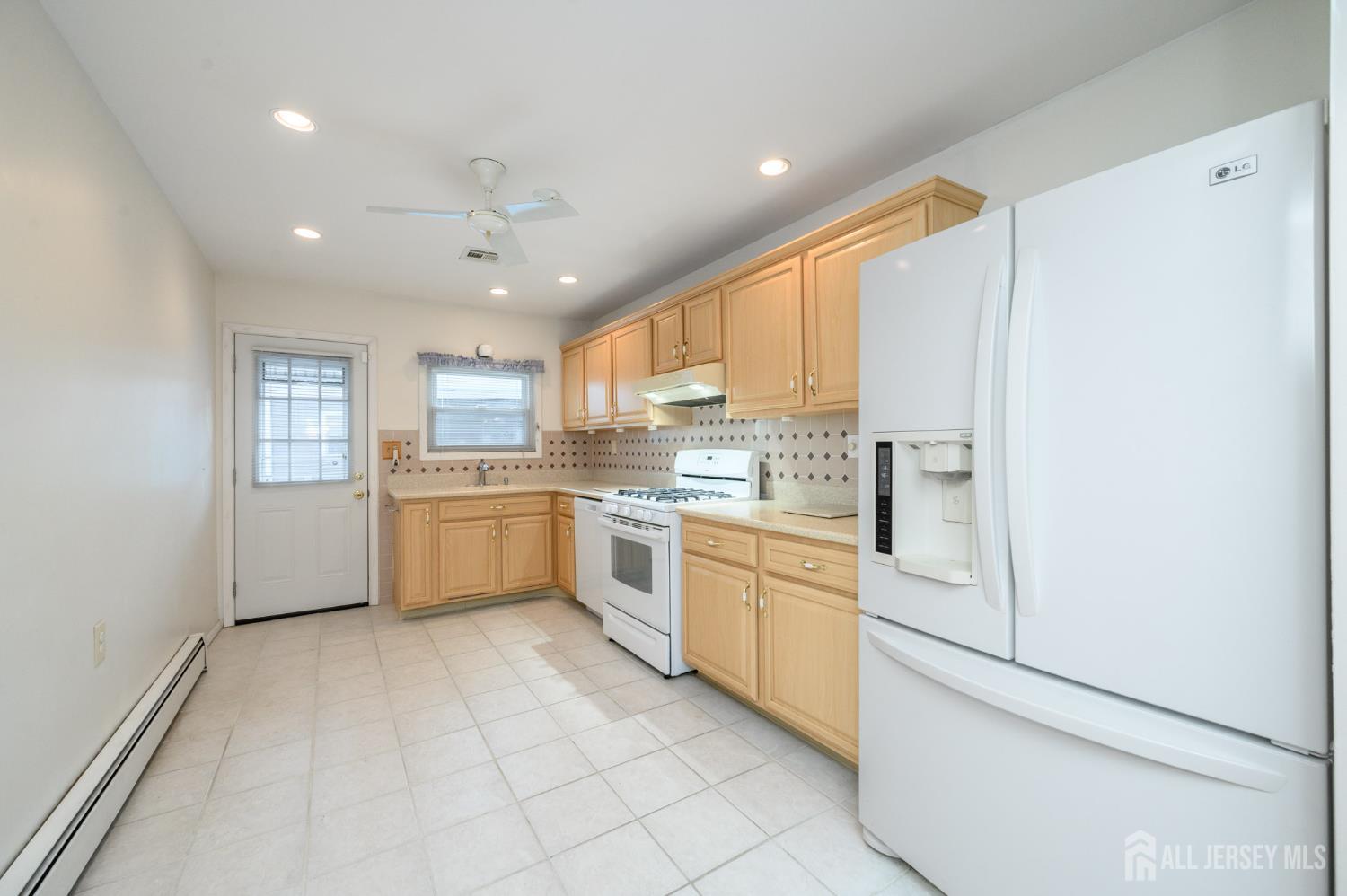 27 Bahamia Drive, Toms River, NJ, 08757 image 7