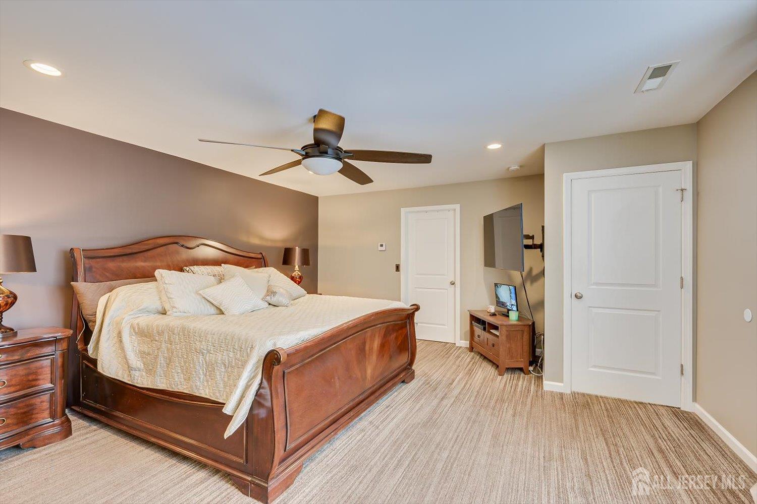 163 Dutch Road, East Brunswick, NJ, 08816 image 28