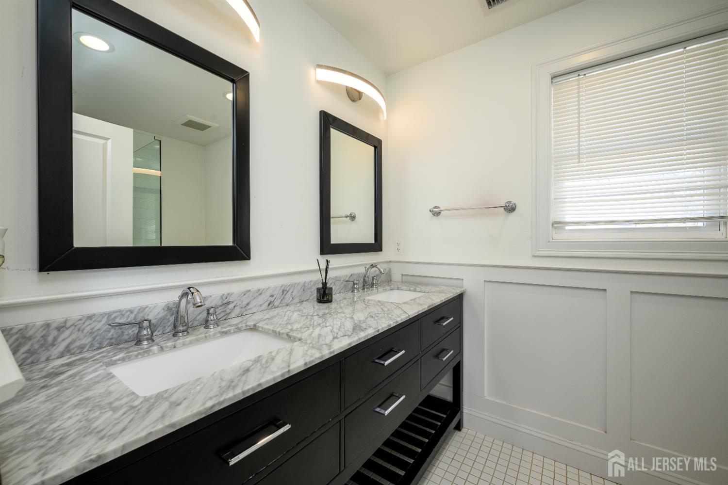 111 Remsen Avenue, Avenel, NJ, 07001 image 29