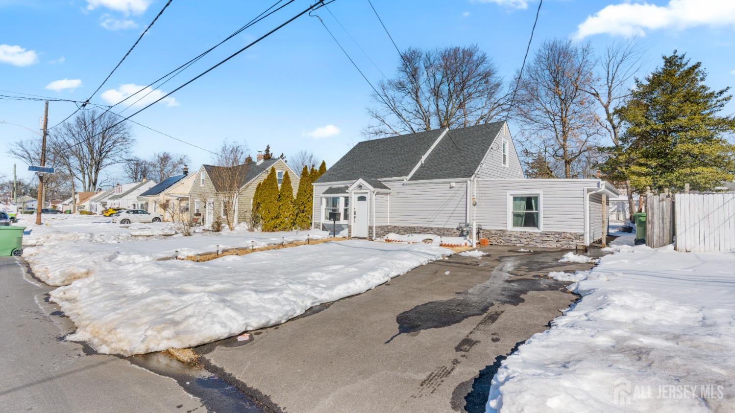 47 Hillcrest Avenue Image 2