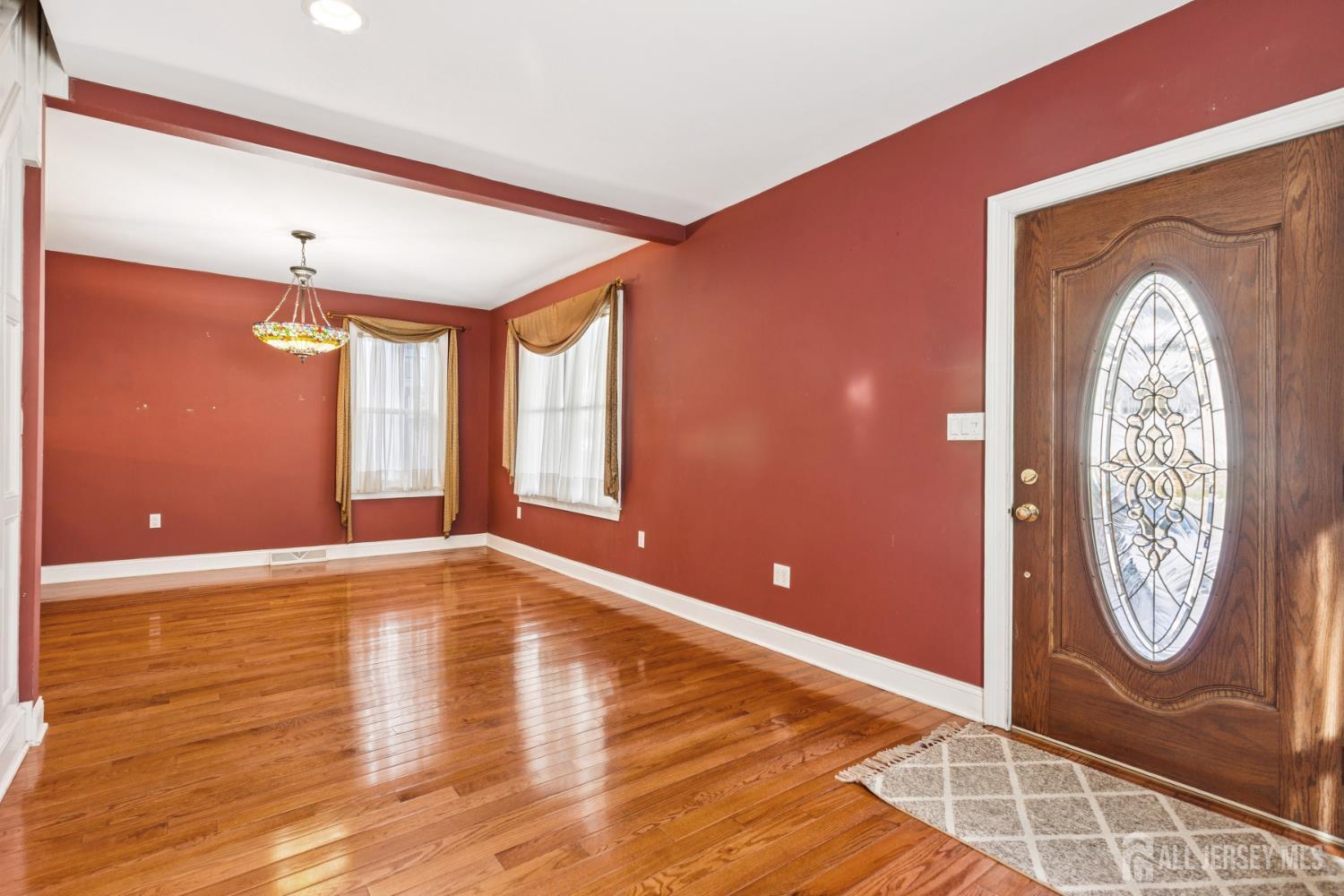 22 Roosevelt Street Image 4