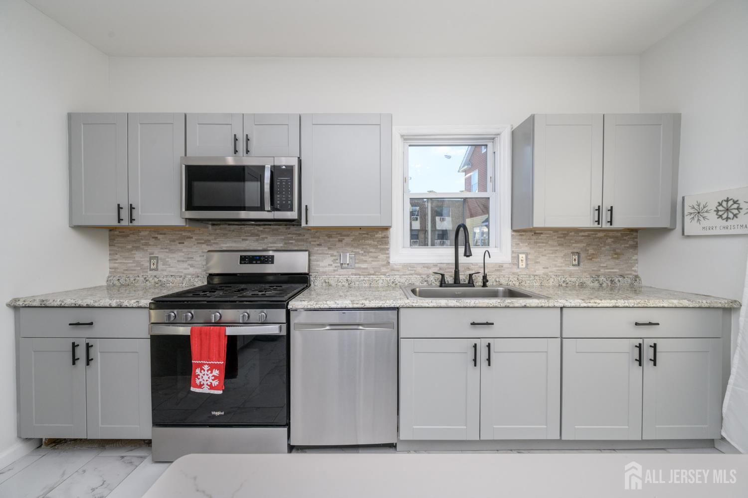 8 Milton Avenue, South River, NJ, 08882 image 15