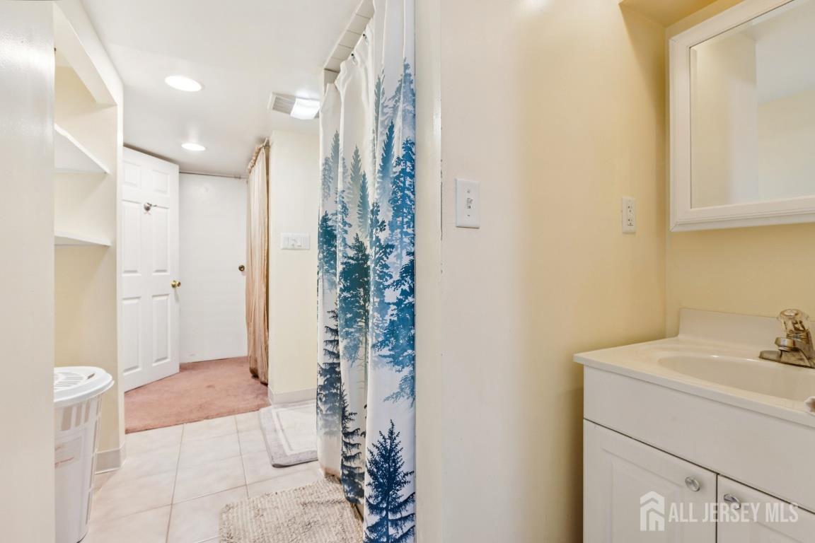 584 Garden Avenue, Woodbridge Proper, NJ, 07095 image 24