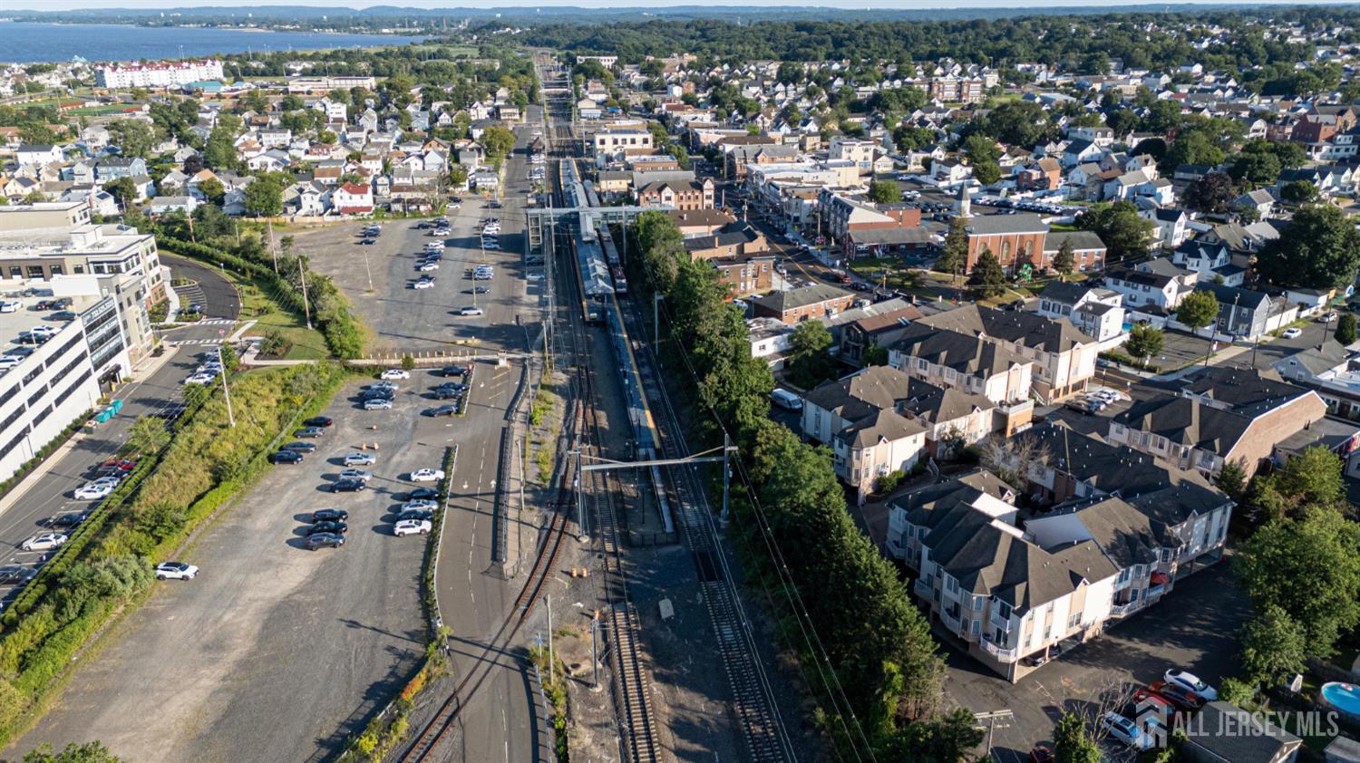 124 Adamecs Way, South Amboy, NJ, 08879 image 34