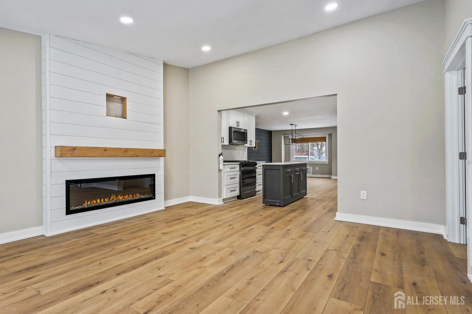 820 front Street, Dunellen, NJ, 08812 image 7