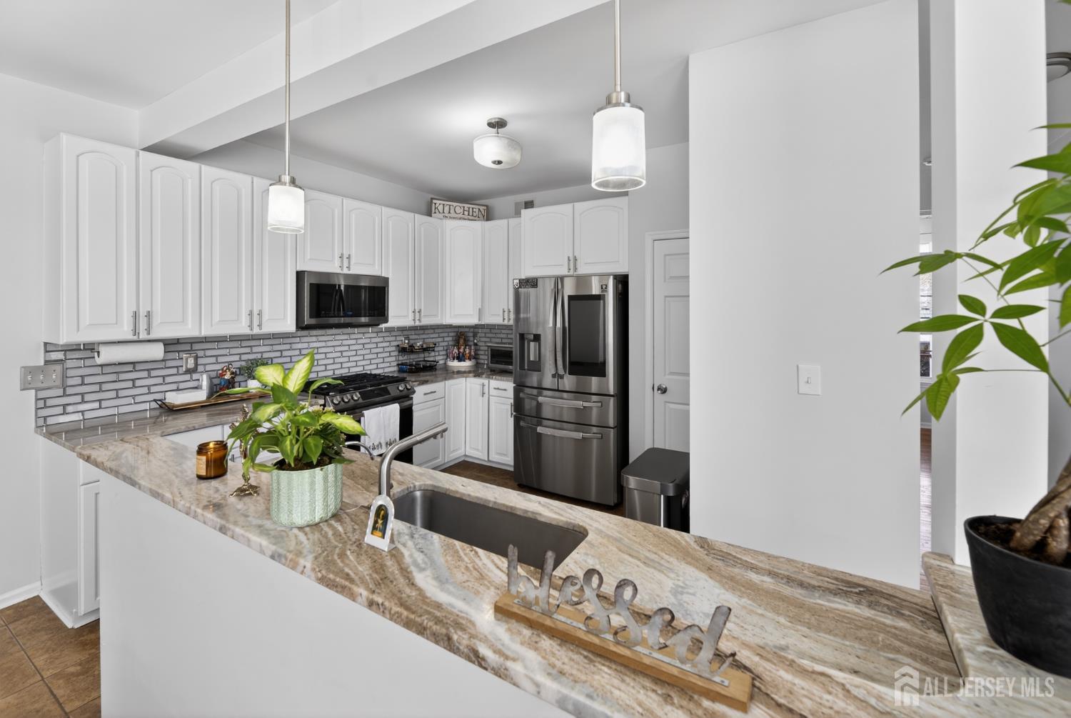 39 Kirschman Drive, Old Bridge, NJ, 07747 image 16